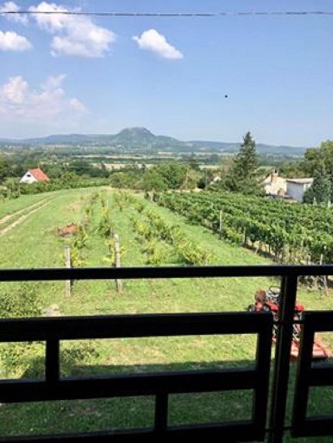 Agnes Almai Agnes Apples Βίλα Kisapati Εξωτερικό φωτογραφία